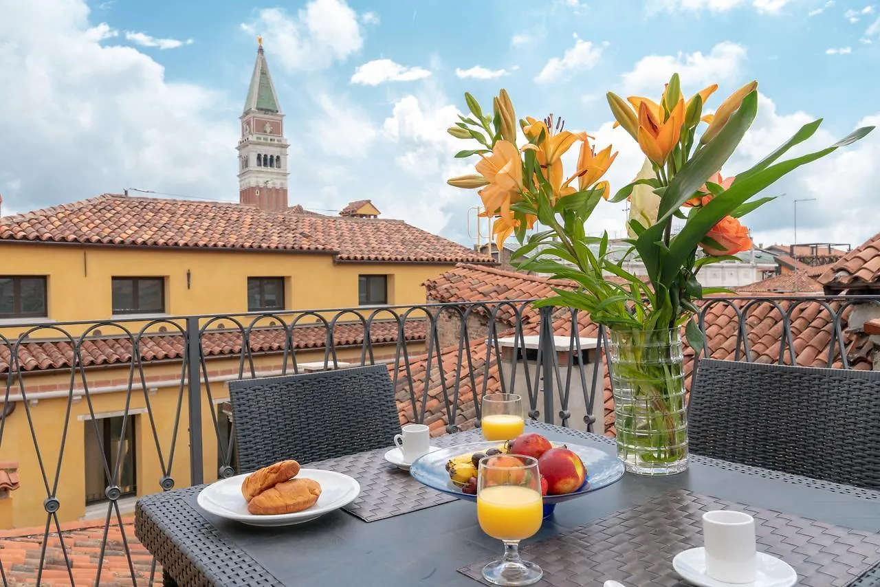Ve.N.I.Ce Cera San Marco Terrace Apartment Venice