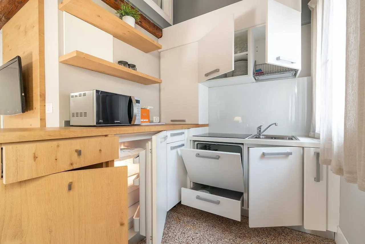 Ve.N.I.Ce Cera San Marco Terrace Apartment Venice