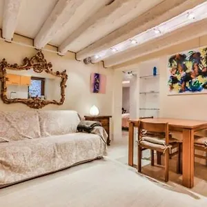 Ca' Bianca Apartament