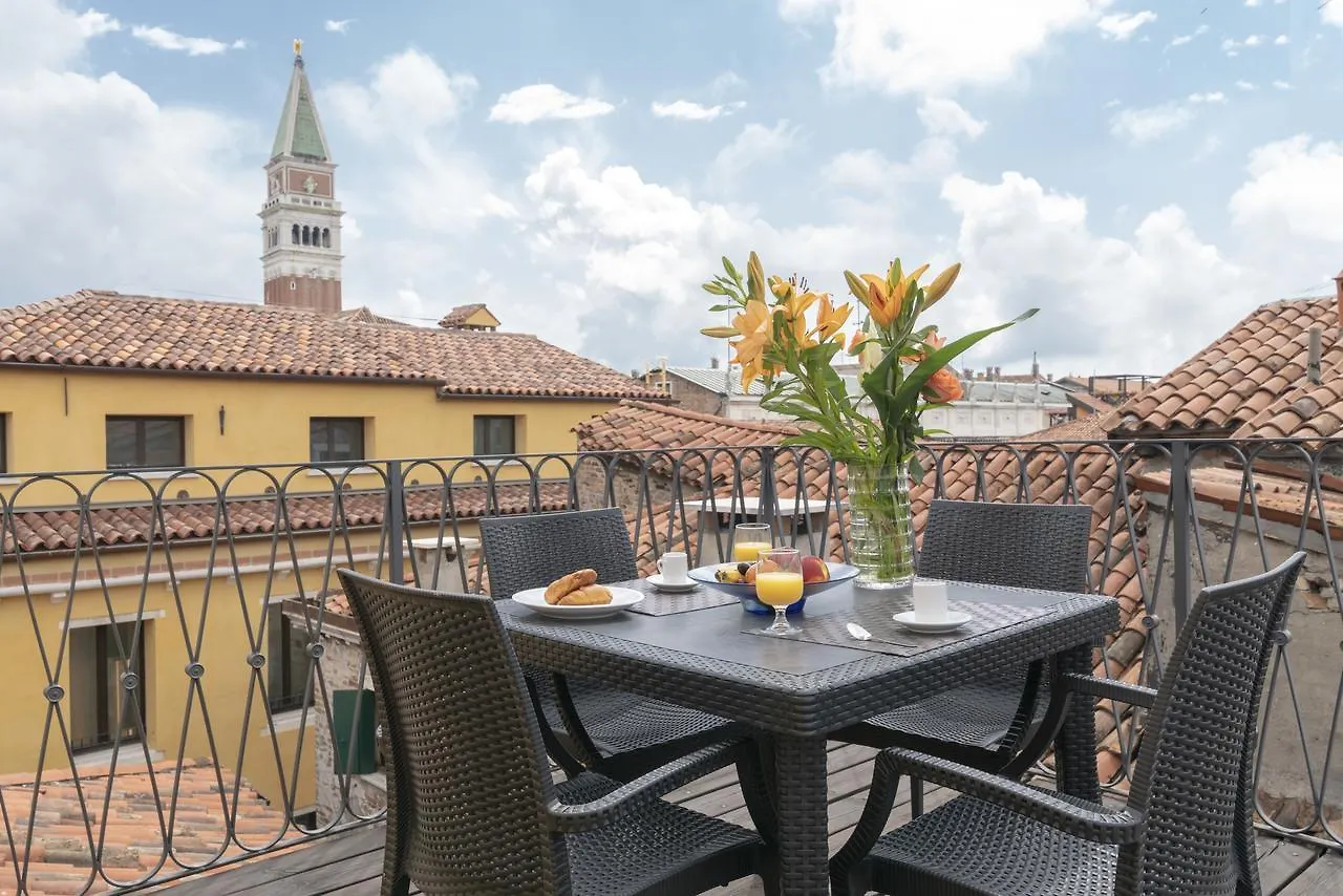 Ve.N.I.Ce Cera San Marco Terrace Apartment Venice Italy